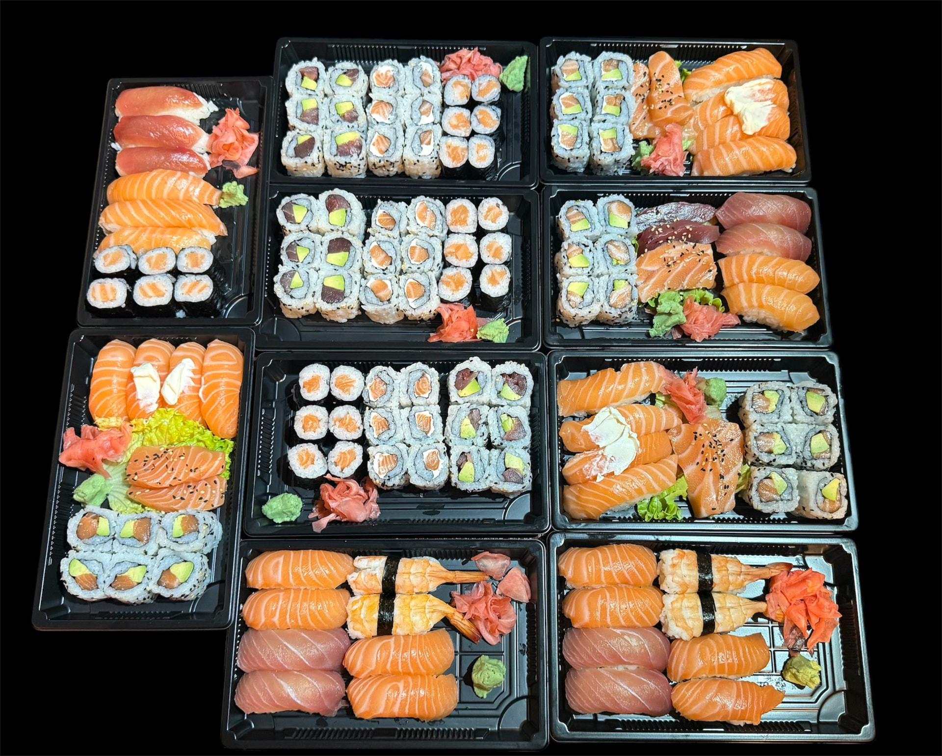 Assortiment de boîtes de sushis à emporter du restaurant Le Shang'Hai à Belfort